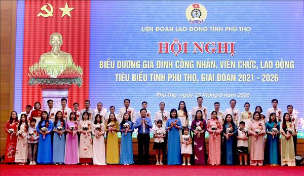 Tôn vinh những mái ấm tiêu biểu của công nhân, viên chức, lao động