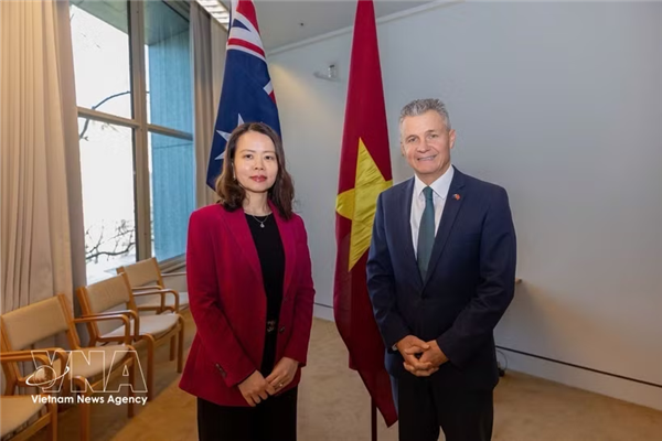 Refuerzan cooperación Vietnam-Australia de cara al éxito de APEC 2027