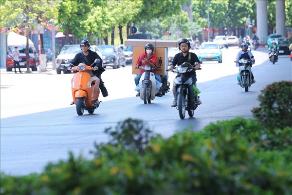 Chuyên gia khuyến cáo biện pháp bảo vệ sức khỏe trước tác động của thời tiết cực đoan