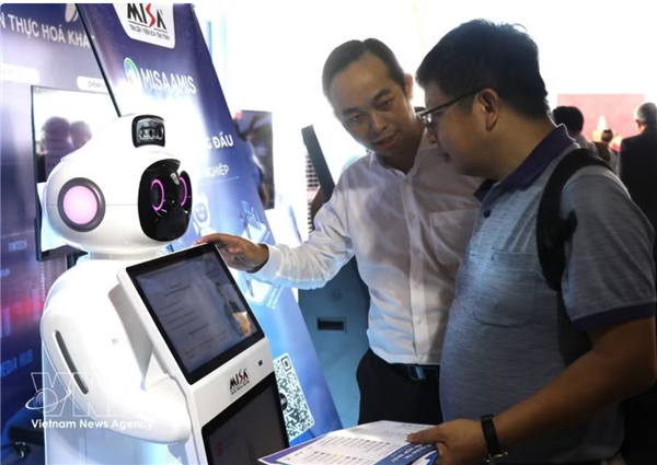 Vietnam et Royaume-Uni renforcent leur coopération parlementaire en matière de science et dinnovation