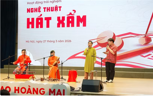 Le chant Xẩm, un patrimoine vivant porté par la jeunesse