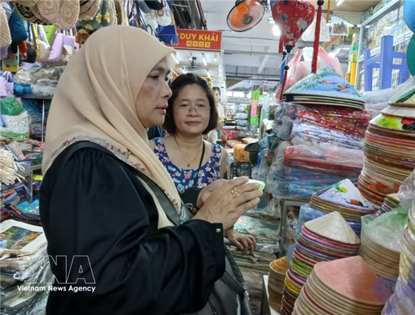 Tourisme : la presse indienne analyse les raisons de lattractivité croissante du Vietnam
