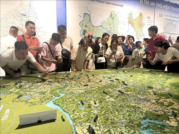  Quy hoạch tổng thể Thủ đô Hà Nội tầm nhìn 100 năm: Lấy hạnh phúc của người dân làm trung tâm