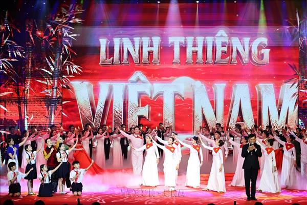 Chương trình chính luận nghệ thuật ADN - Hành trình nối lại mạch nguồn
