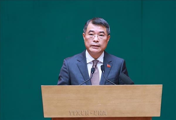 フン首相、公安部隊に戦略的予測能力の向上を求める