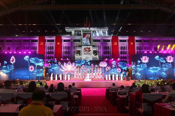 Cầu truyền hình đặc biệt Rạng rỡ tên Người: Lan tỏa niềm tự hào về Thành phố mang tên Bác