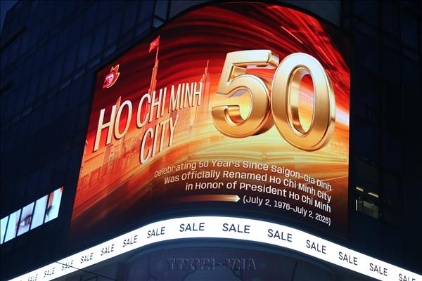 Ho Chi Minh City images illuminate Seoul to mark 50 years of bearing late Presidents name