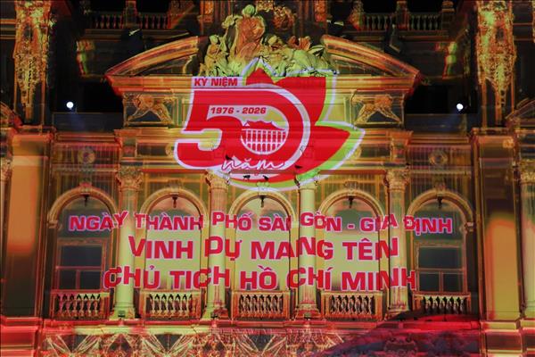 Ho Chi Minh City images illuminate Seoul to mark 50 years of bearing late Presidents name