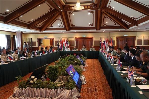 Vietnam shares peacekeeping expertise at ADMM experts meeting