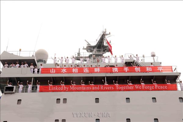 Biên đội tàu Hải quân Trung Quốc thăm Thành phố Hồ Chí Minh