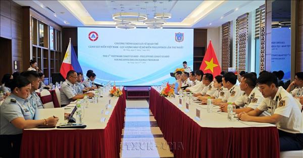 Giao lưu sĩ quan trẻ Cảnh sát biển Việt Nam và Lực lượng Bảo vệ bờ biển Philippines