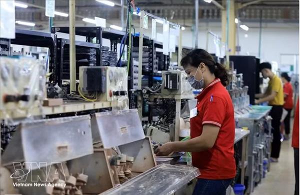 ADB, HDBank sign 100 million USD loan to expand access to finance for MSMEs