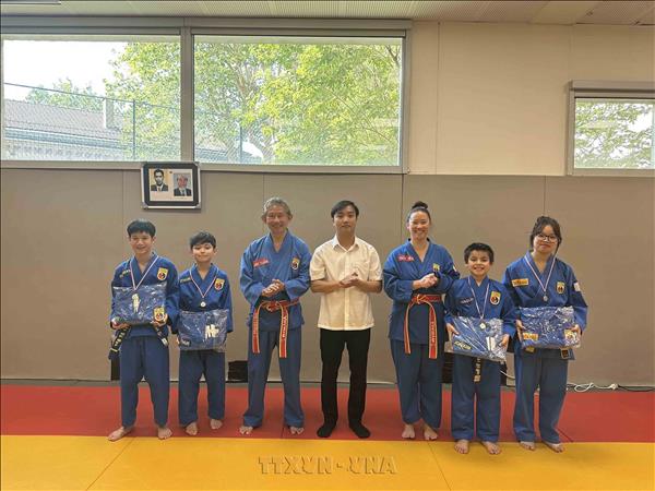 Un club de Vovinam à Paris contribue à préserver la culture vietnamienne