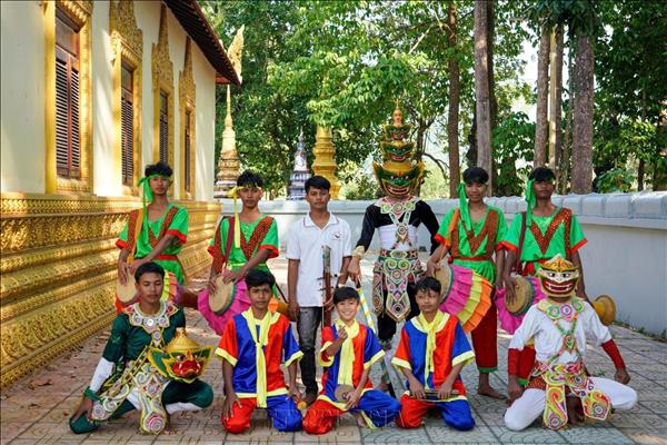 Khmer Dance Keeps Tradition Alive in Modern Vietnam