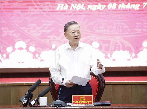 越共中央总书记、国家主席苏林：河内必须实现更快增长、更高质量发展
