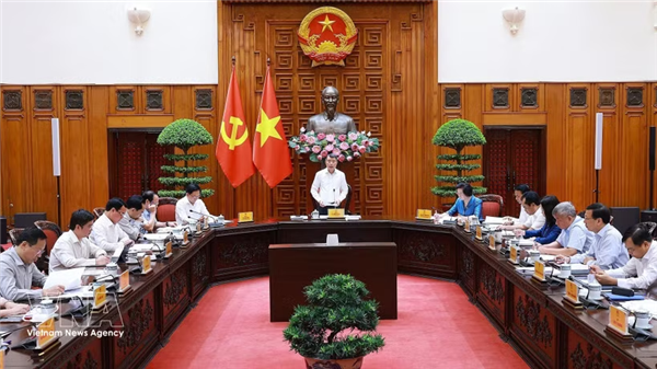 Premier vietnamita exige acelerar desembolso de Programas de Objetivos Nacionales