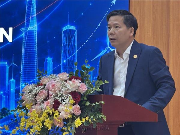 Nhận diện động lực và thách thức của kinh tế Việt Nam