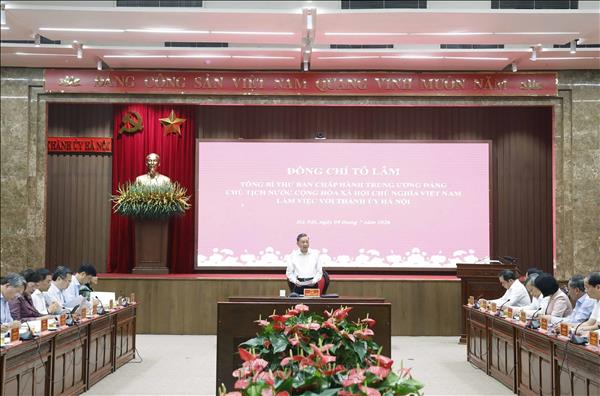 Top leader urges Hanoi to pursue faster, higher-quality growth