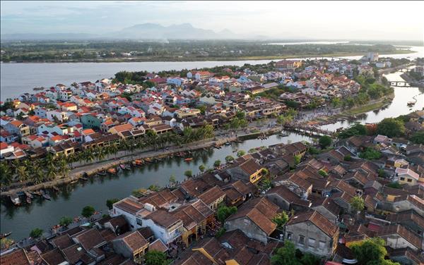 Phố cổ Hội An từ góc nhìn trên cao