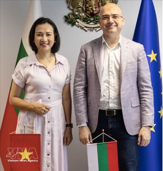 Le Vietnam et la Bulgarie renforcent leur coopération touristique