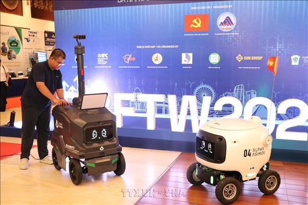Thu hút nguồn lực phát triển bền vững hệ sinh thái bán dẫn và công nghệ cao