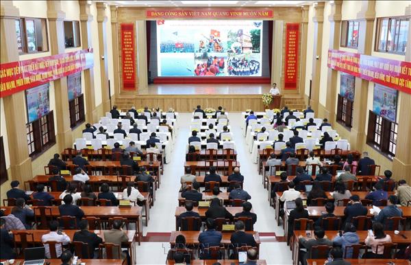 Nâng cao nhận thức về chiến lược trên Biển Đông của Việt Nam 