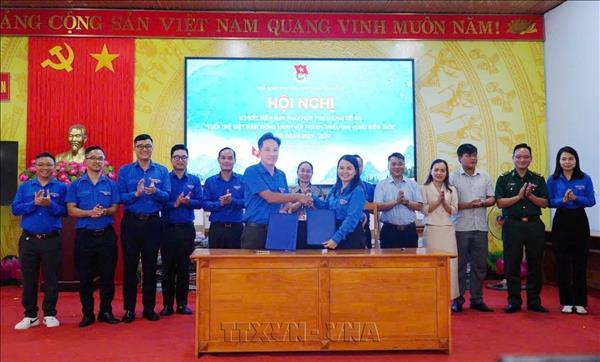 Kết nối nguồn lực đồng hành cùng thanh thiếu nhi vùng biên giới