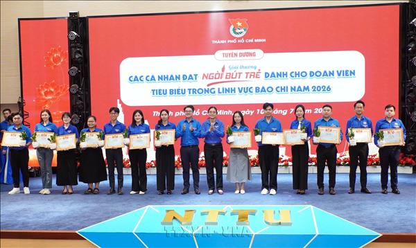 Vietnam promotes youth-centred policies for sustainable development