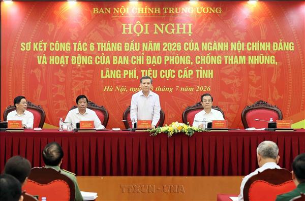 Ủy viên Bộ Chính trị Lê Minh Trí: Chống lãng phí thời gian và cơ hội phát triển