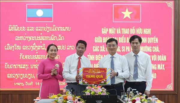 Xây dựng tuyến biên giới Việt Nam - Lào ổn định, hợp tác và phát triển