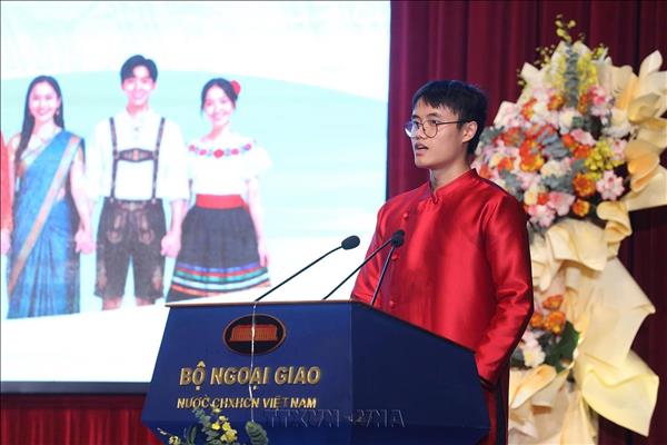 Trại hè Việt Nam 2026: Đại sứ trẻ lan tỏa hình ảnh đất nước tới bạn bè quốc tế