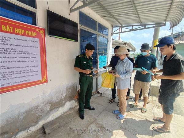 Đồng hành cùng ngư dân bảo vệ vững chắc chủ quyền biển, đảo