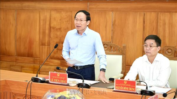 Phó Thủ tướng Lê Tiến Châu làm việc tại Huế về mục tiêu tăng trưởng