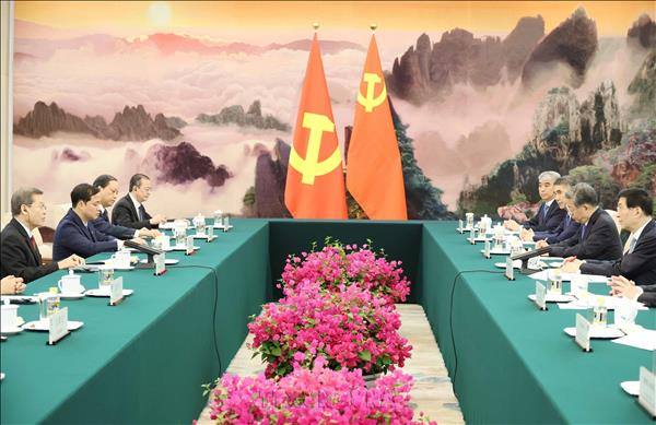 Vietnam, China seek stronger Party-to-Party ties, strategic cooperation