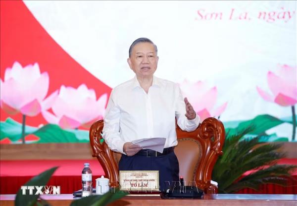 លោកអគ្គលេខាបក្ស ប្រធានរដ្ឋ តូ ឡឹម៖ ខេត្តសឹនឡា ត្រូវរៀបចំផែនការ តំបន់សេដ្ឋកិច្ចចំនួន ៤ ប៉ូលកំណើនចំនួន ២ និងច្រករបៀងអភិវឌ្ឍន៍ចំនួន ៧  