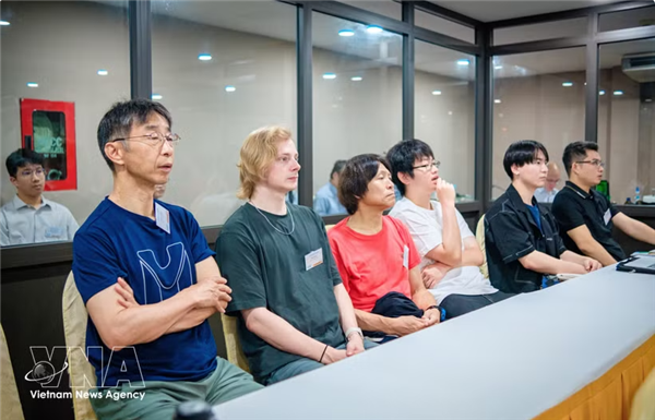 La 10ᵉ École vietnamienne sur les neutrinos à Gia Lai