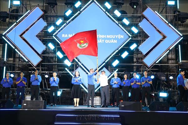 Màu áo xanh tình nguyện với nhiều hoạt động ý nghĩa