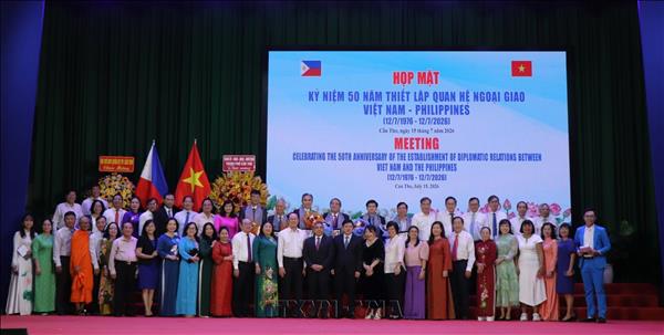Le Vietnam et les Philippines renforcent leur amitié