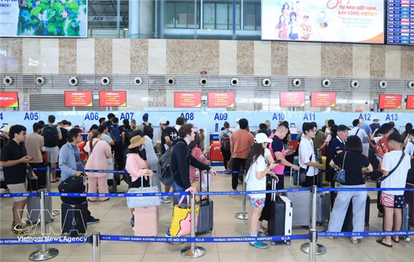 Hanoï–Hô Chi Minh-Ville, une des routes aériennes intérieures les plus fréquentées de la planète