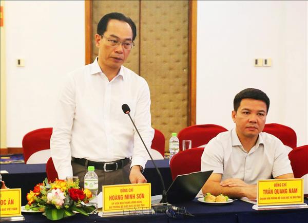 Thu hẹp khoảng cách giáo dục giữa các vùng