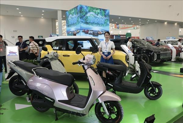 VinFast acelera su expansión en Sudeste Asiático con el lanzamiento de tres motos eléctricas en Indonesia