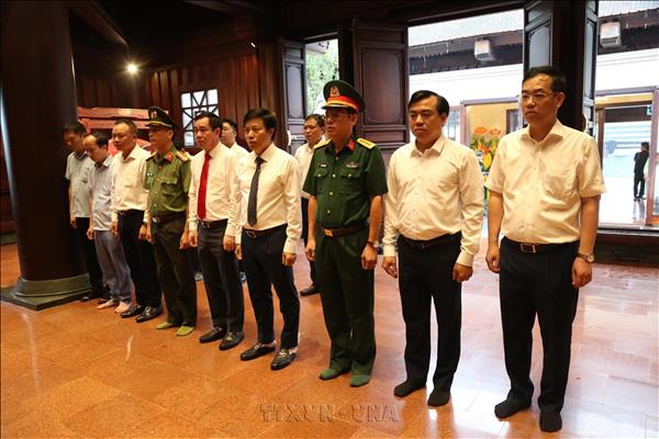 Tri ân người có công - trách nhiệm và nghĩa tình