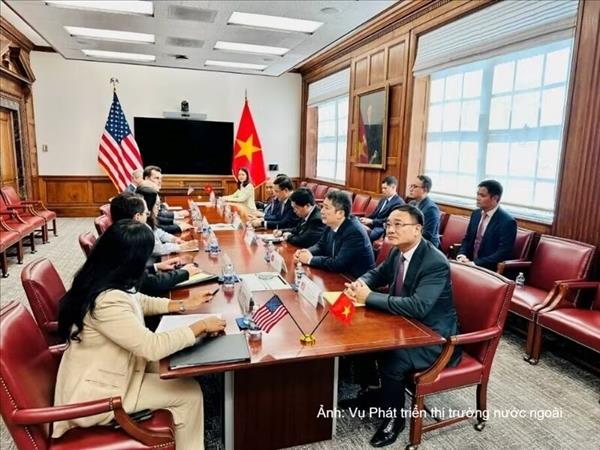 Le Vietnam et les États-Unis renforcent leur partenariat économique