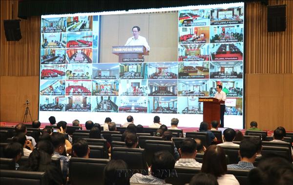 Chuẩn hóa quy trình khám và số hóa dữ liệu phục vụ quản lý sức khỏe người dân