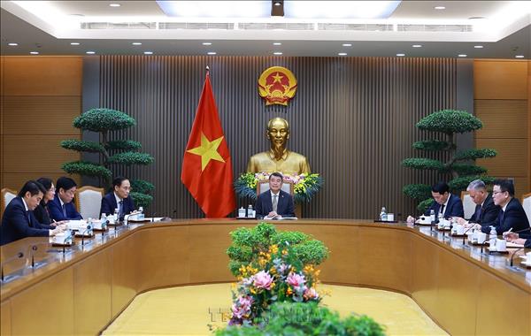 Vietnam, Canada aim to elevate bilateral relations in the time ahead: PM