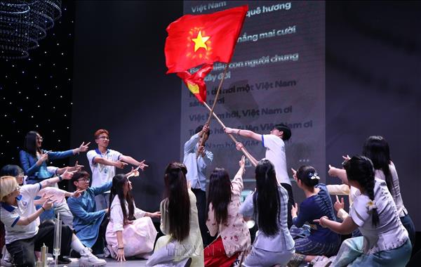 Over 100 Overseas Vietnamese Youth Join Vietnam Summer Camp 2026