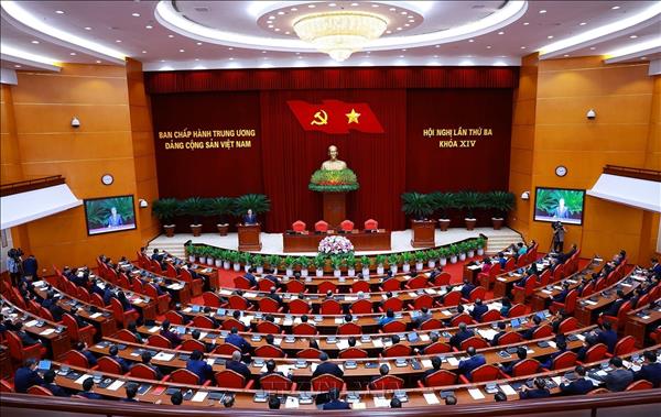 Concluye tercer pleno del Comité Central del Partido Comunista de Vietnam