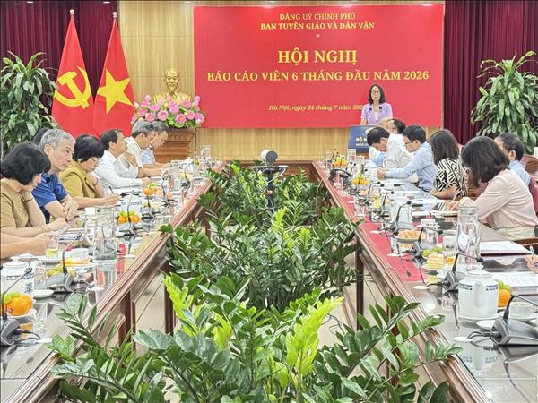 Đẩy mạnh tuyên truyền các quyết sách lớn của Trung ương, đưa Nghị quyết vào cuộc sống