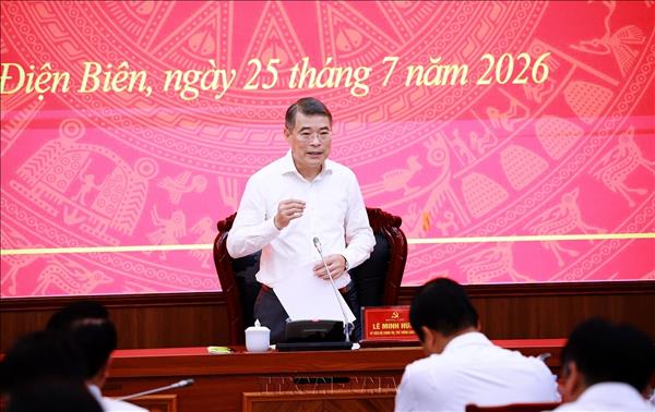 ນາ​ຍົກ​ລັດ​ຖະ​ມົນ​ຕີ ເລ​ມິງ​ຮຶງ: ດຽນ​ບຽນ​ຕ້ອງ​ສຸມ​ໃສ່​ປ່ຽນ​ແປງ​ໃໝ່​ຮູບ​ແບບ​ການ​ເຕີບ​ໂຕ ແລະ ທ່າ​ໄດ້​ປຽບ​ໃນ​ການ​ແກ້ງ​ແຍ້ງ​ສະ​ເພາະ