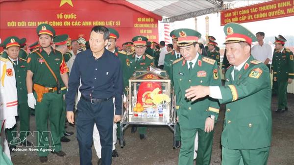 Nouvelle campagne de recherche de dépouilles de martyrs à Dong Nai